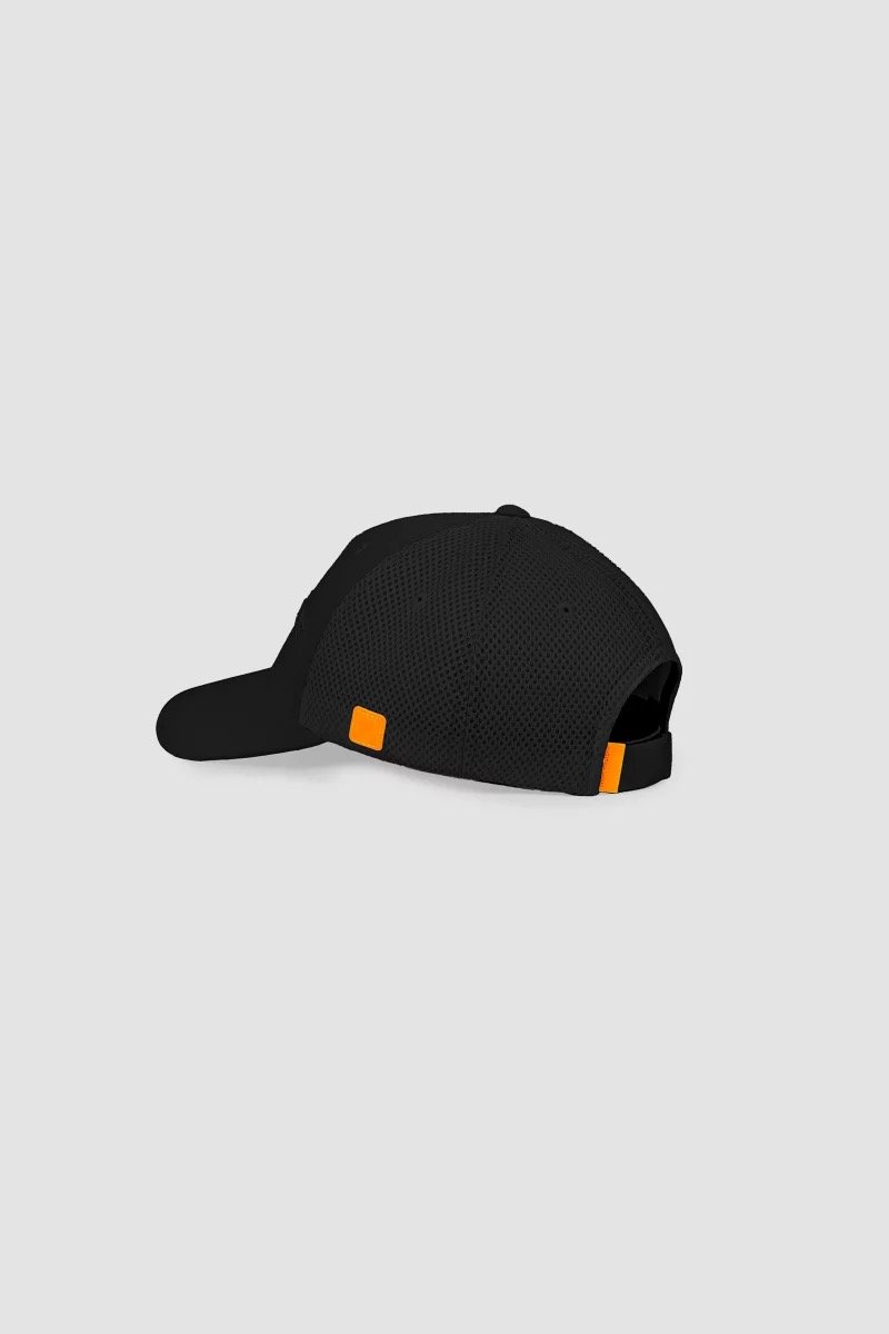 Détail arrière Casquette Benja Noire Gertrude