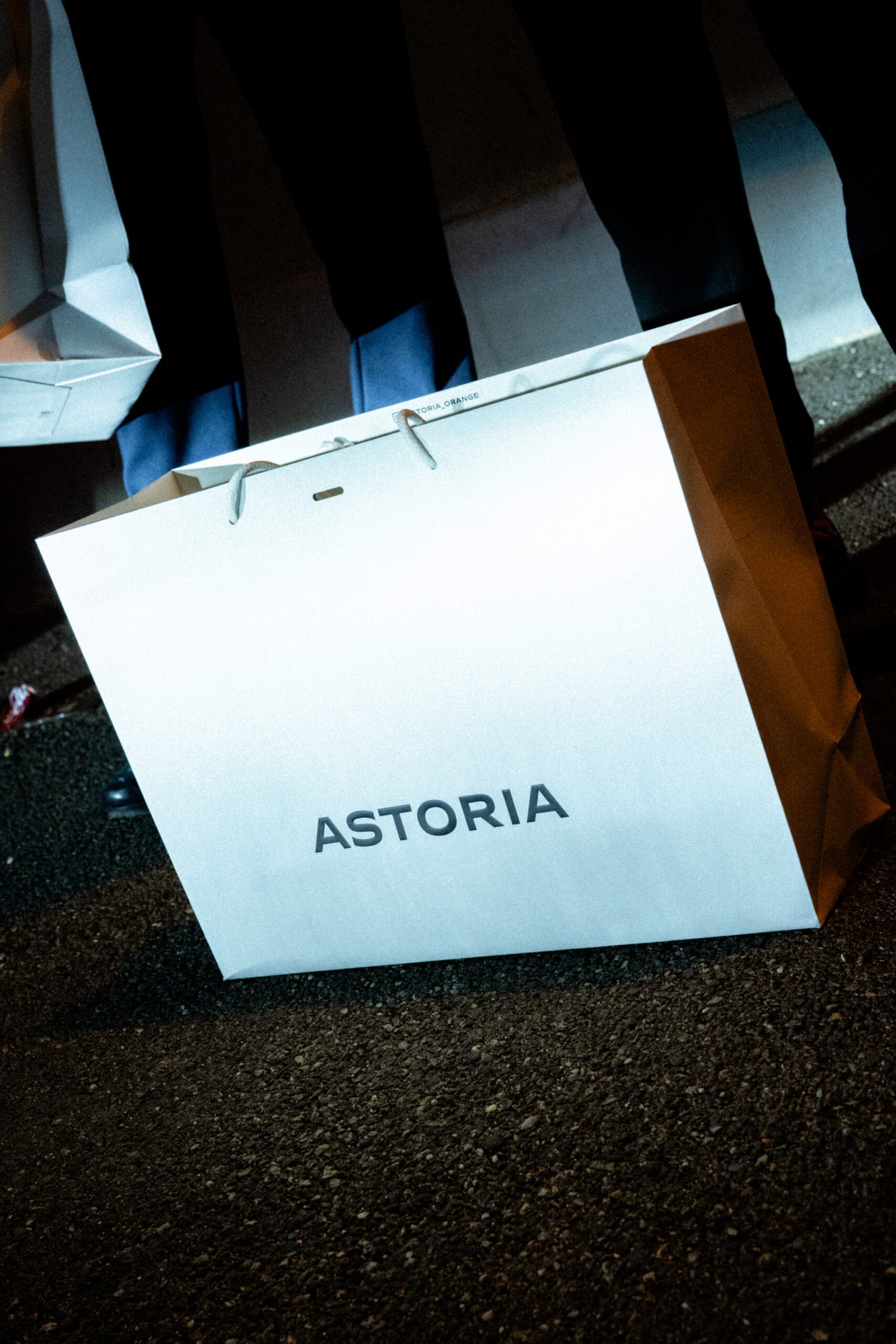 Sac Astoria pour le shopping photo Paul & Shark à Fourchevielles à Orange Vaucluse