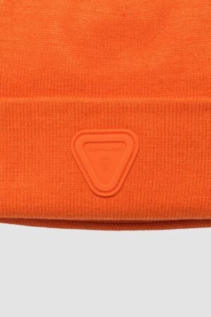 Détail patch silicone ton sur ton Bonnet Jad Deep Orange Gertrude
