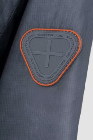 Patch Gertrude sur manche veste Elzear-Sun Silex